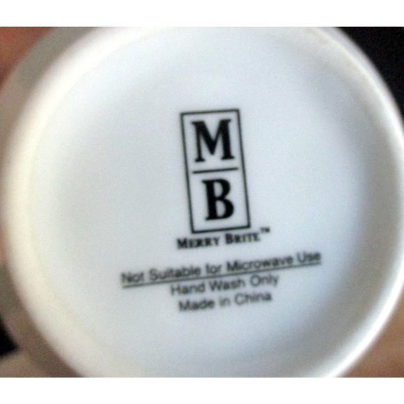 Vintage Merry Brite Merry Christmas Sugar Bowl Creamer Set Replacement Serveware - Picture 5 of 5